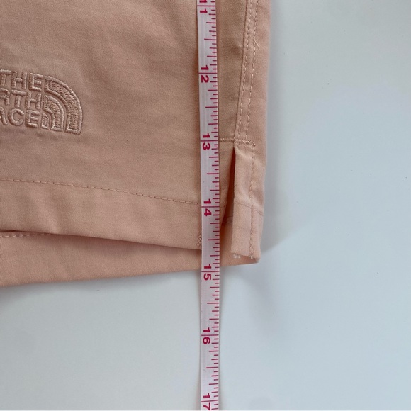 The North Face Womens Shorts size XL - Picture 6 of 9